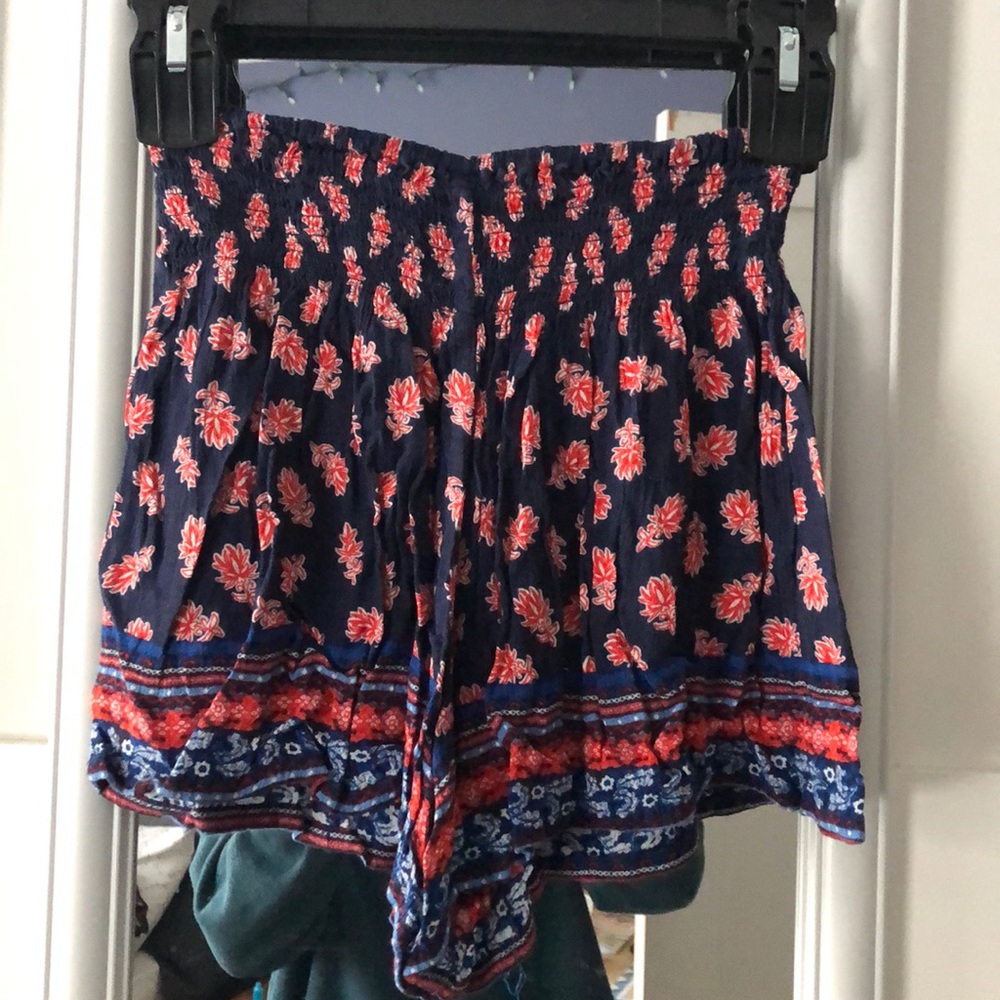 Flowy shorts!!